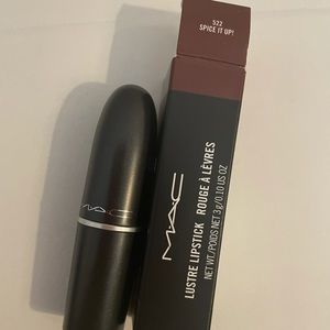 Mac lip stick, 100% new in box free with any other purchase